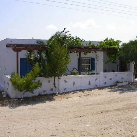 Sapfo Hotel Adamantas (Milos)